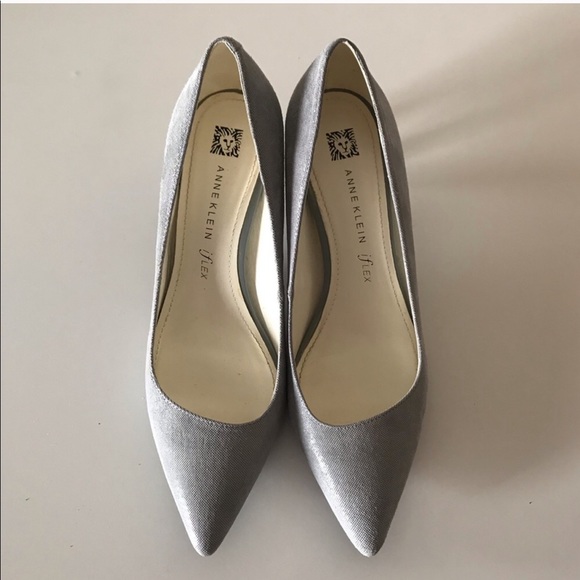 anne klein rosalie pump